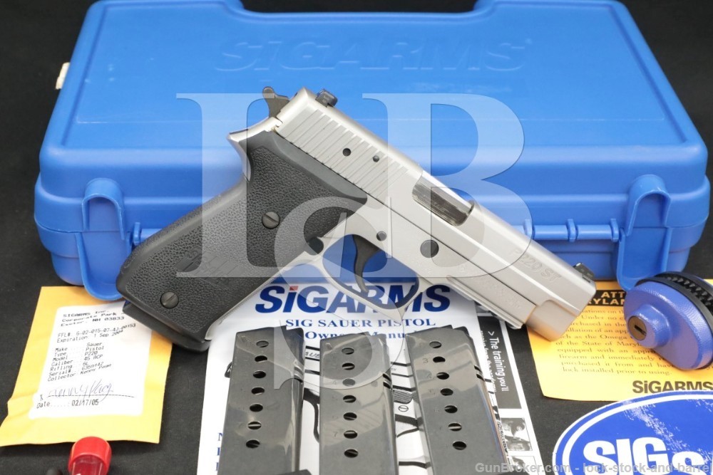 Sig Sauer P220ST 220C-45-SSS .45 ACP Stainless DA/SA Semi-Auto Pistol, 2005