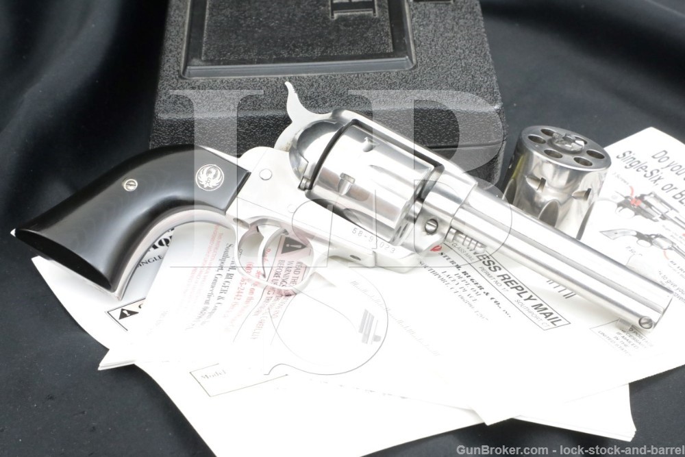 Ruger Vaquero 10522 KBNV-324X 32 H&R 32-20 Win Stainless Revolver, MFD 2004