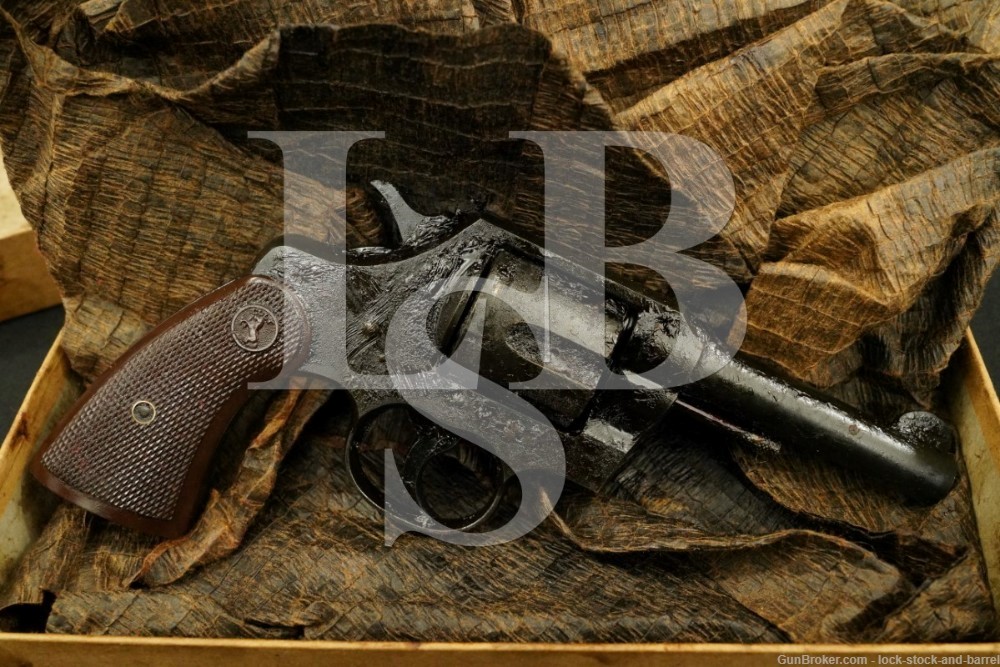 1/300 Massachusetts National Guard WWII Colt Commando Revolver 4″, 1942 C&R
