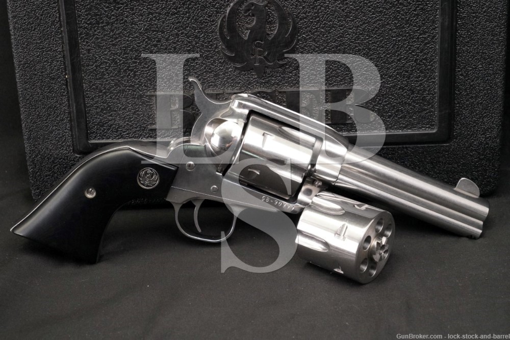 Ruger Vaquero 10522 KBNV-324X .32 H&R Mag & .32-20 Win 4 5/8″ Revolver 2004