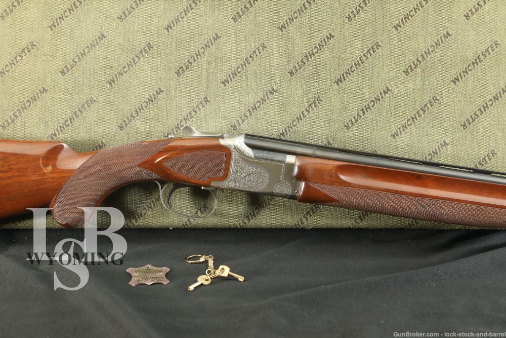 Winchester Model 101 XTR Pigeon Grade 26″ MOD/IC 20 GA O/U Shotgun & Case