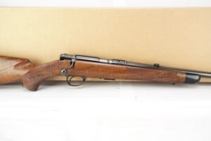 CANYON CREEK CUSTOM ANSCHUTZ MODEL 1710 .22 LR 23" BOX MAG BOLT ACTION RIFLE