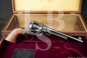 Colt 1873 Peacemaker Centennial Single Action Army SAA .45 Revolver C&R