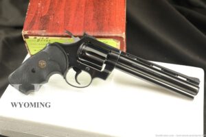 Colt Diamondback D5160 Blue 6" .22 LR Double Action Revolver & Box, 1978
