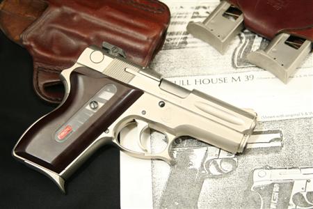 Smith & Wesson Devel Full House Custom Model 39-2 Devel Corporation Modified Smith & Wesson S&W 39-2 Full House