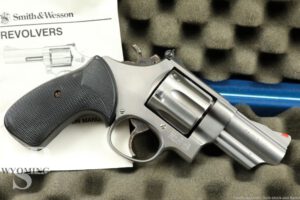 Smith & Wesson Model 629-4 44 Magnum Revolver 3" 1993 Stainless Steel & Box