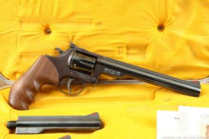 Dan Wesson Model 15-2P 357 Magnum Revolver Pistol Pac with 4 Barrels 1976