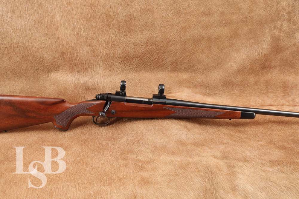 Winchester M70 Classic Super Grade BOSS 7mm Rem. mag Bolt Action Rifle 26"