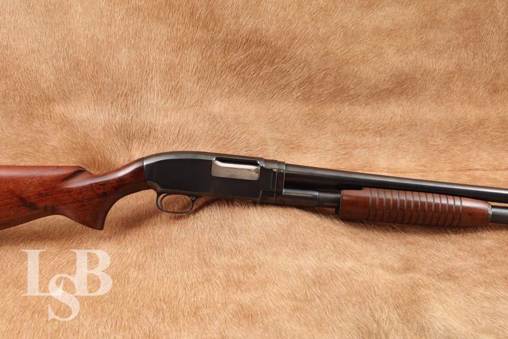 Winchester Model 12 12 Gauge 20” 2 3/4" Chamber Riot Pump Shotgun 1961 C&R