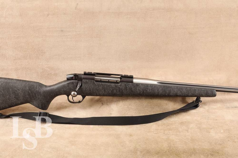 Weatherby Mark V Accumark .30-378 Wby. mag 26” Bolt Action Rifle & Sling