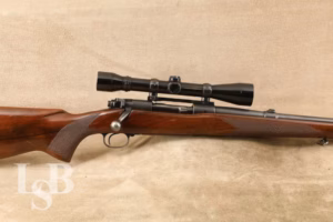 Pre-64 Winchester Model 70 26” .220 Swift Bolt Action Rifle 1952 C&R