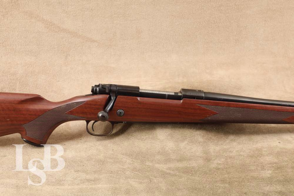 Winchester Model 70 Classic Super Grade 338 Win. mag 22" Bolt Action Rifle