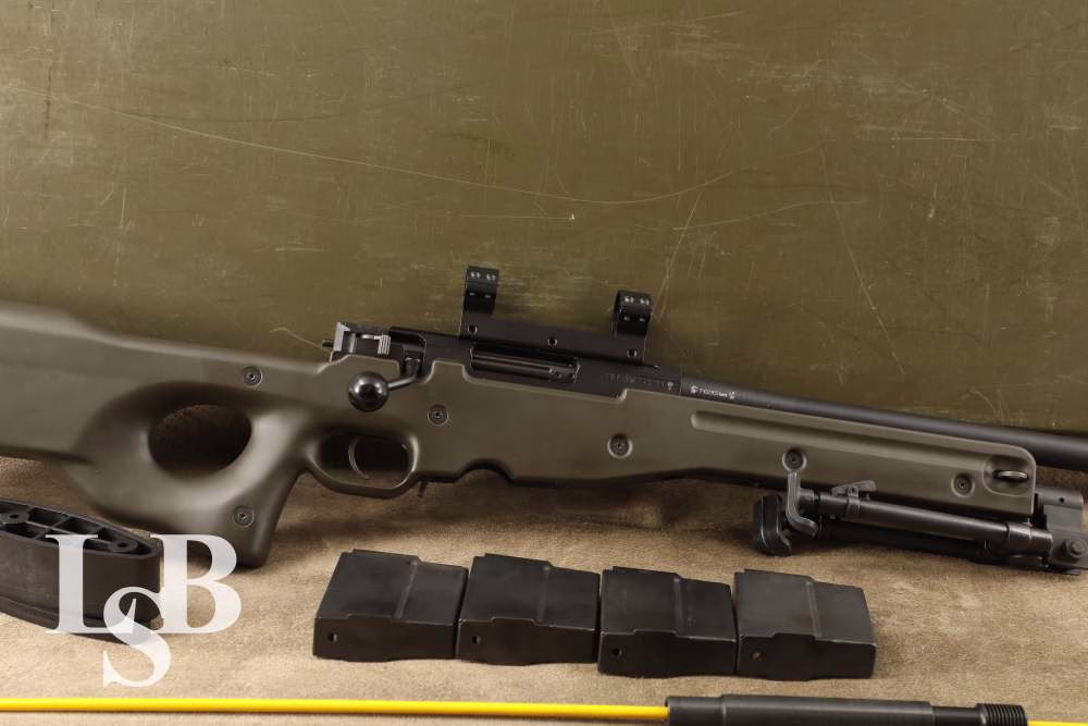 Accuracy International AW Arctic Warfare 26" 7.62 Bolt Action Rifle