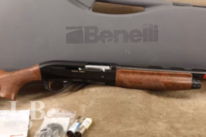Benelli Montefeltro Ultra Light Shotgun 26" 12 Gauge 3" Semi Auto Shotgun
