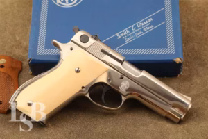 Smith and Wesson S&W Model 39-2 9mm 4" DA/SA Semi-Automatic Pistol 1981