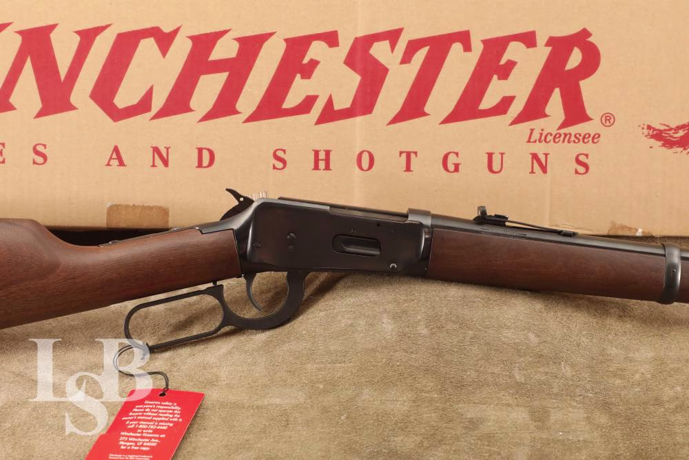 Winchester Model 94AE Trapper .44 Rem. mag 16" Lever Action Rifle & Box
