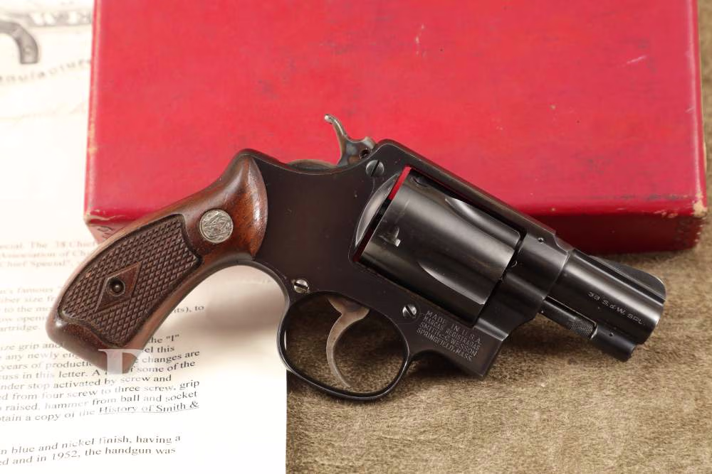Smith & Wesson Pre-36 Chiefs Special .38 Spl. 2" DA/SA Revolver & Box C&R
