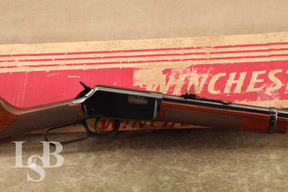 Winchester Model 9422 XTR .22 S/L/L.R. 20.5" Lever Action Rifle, MFD 1981