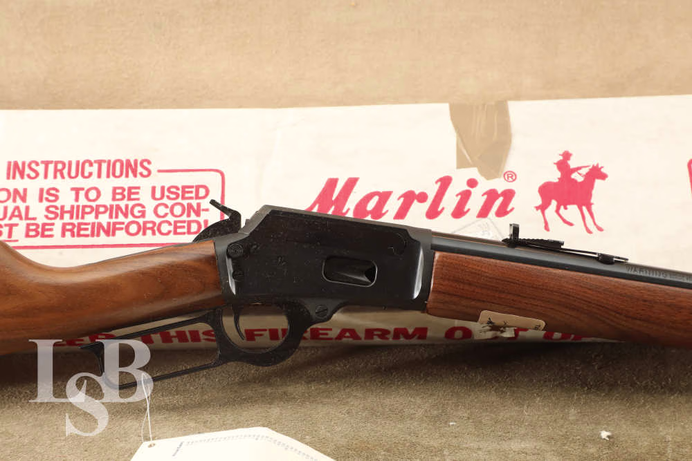 Marlin Model 1894 CL Classic Carbine .25-20 WCF Lever Action Rifle Box